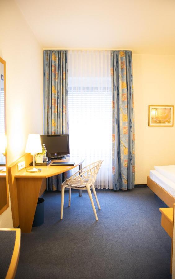 Park Hotel Schweinfurt Exteriör bild